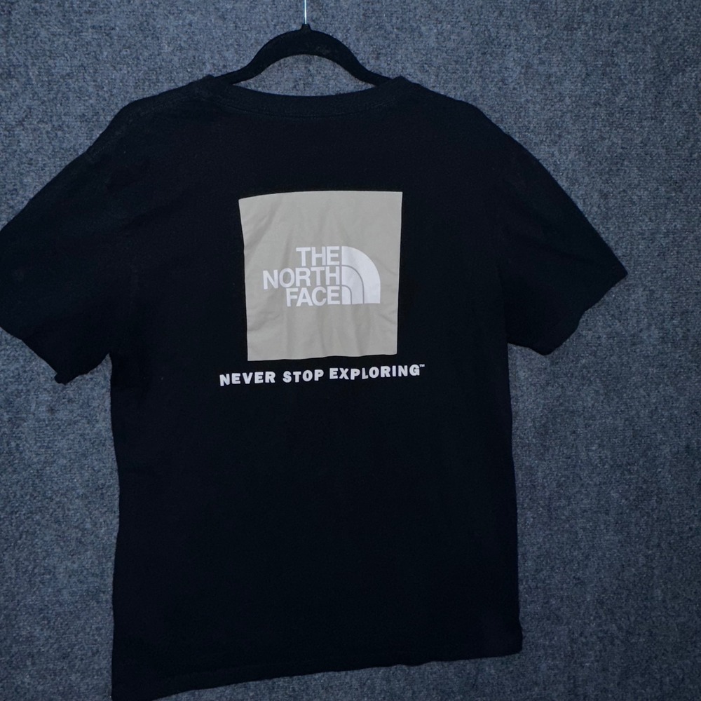 The North Face Mens Black Never Stop Exploring Box Logo Graphic T-Shirt Large - Picture 2 of 6